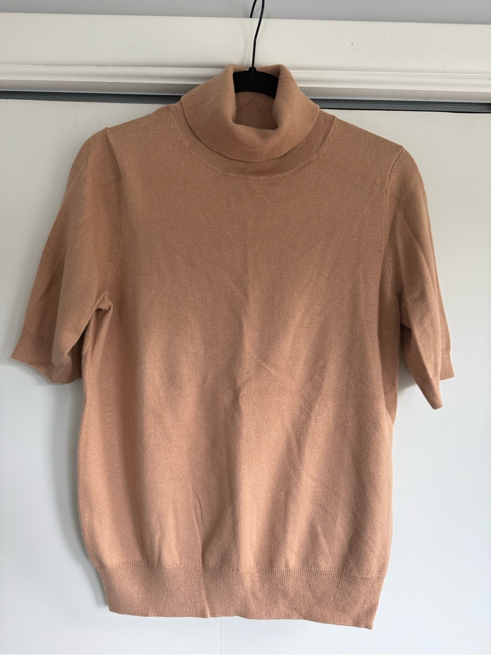 Ann Taylor Camel Turtleneck Sweater Size M Short Sleeve NWOT - Picture 1 of 5
